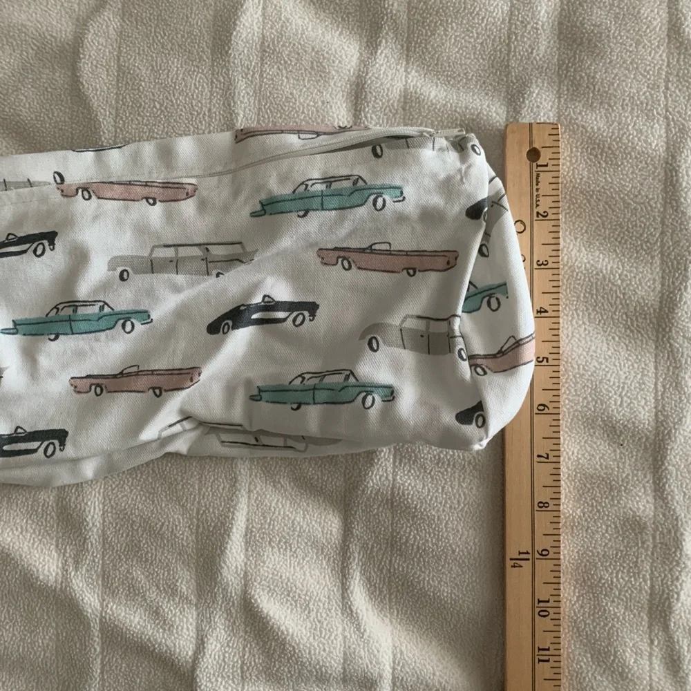 NWOT Vintage Car Print Pouch with Handle